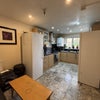 Photo 5: Kitchen