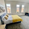 Photo 2: Room 1