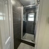 Photo 9: shower