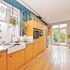 Photo 7: Kitchen