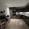 Photo 7: Kitchen