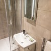 Photo 15: Ensuite studio 1