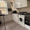 Photo 7: Kitchen