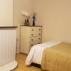 Photo 4: Large double ensuite room