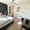 Photo 4: room 2