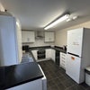 Photo 4: Kitchen