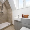 Photo 10: En-Suite