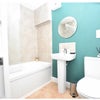 Photo 4: Shared bathroom