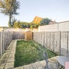Photo 5: Good garden, with garden table and chairs, BBQ and shed