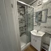 Photo 2: Ensuite