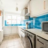 Photo 2: Kitchen 