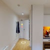 Photo 4: Hallway