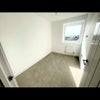 Photo 2: bedroom