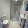 Photo 3: Rm 5 En suite 