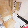 Photo 15: Room 3 - En suite