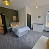 Photo 2: Room 4