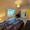 Photo 4: Room 1