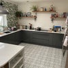 Photo 3: Kitchen