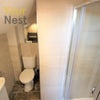 Photo 11: Room 5 en-suite 