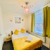 Photo 2: bedroom