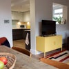 Photo 7: Living room 