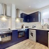 Photo 10: Kitchen