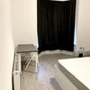 Photo 2: Large Ground Floor Double Room 
