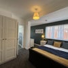 Photo 4: Room 5