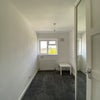 Photo 2: Single Bedroom