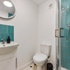 Photo 4: Room 6 Ensuite