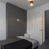Photo 4: Room 4 - Single Ensuite
