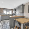 Photo 5: Kitchen