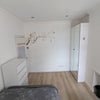 Photo 7: Bedroom