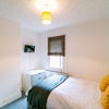 Photo 2: Room 4