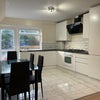 Photo 2: Kitchen