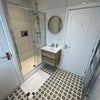 Photo 7: Bathroom 1