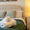 Photo 6: Room