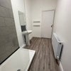 Photo 7: Bathroom 