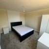 Photo 6: Room 1