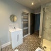 Photo 4: Bathroom 1