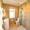 Photo 3: Bathroom