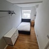 Photo 3: GF - Studio w / En-suite Shower room