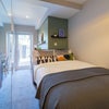 Photo 9: Room 2