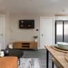 Photo 4: Lounge