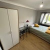 Photo 6: room 5