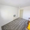 Photo 5: Room 1