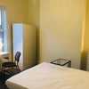 Photo 3: Room 1