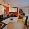 Photo 3: Kitchen