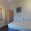 Photo 10: Room 5 - Let