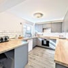 Photo 3: Kitchen 